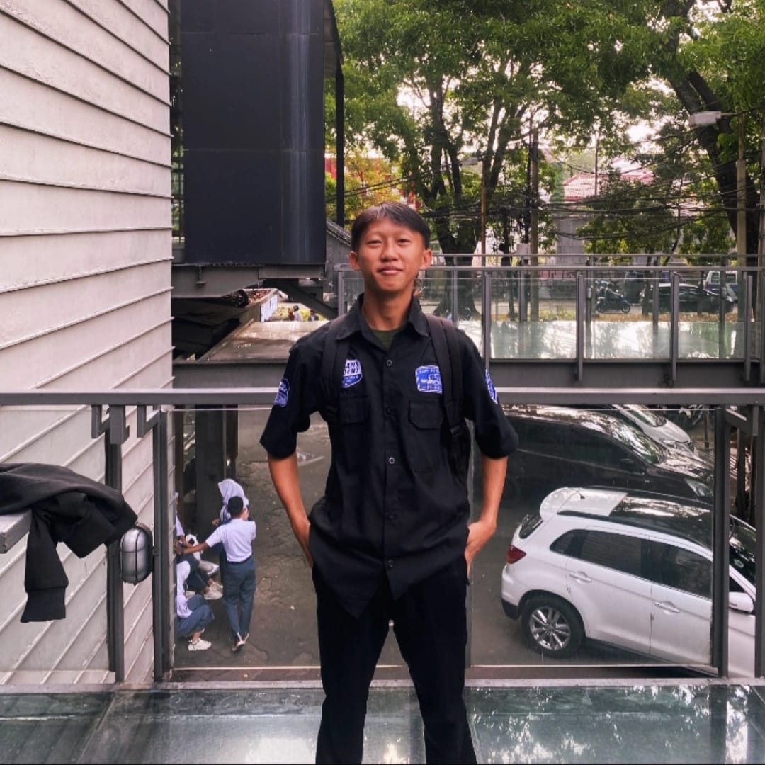 Clouds in shades of dark blue and magenta at sunset. 