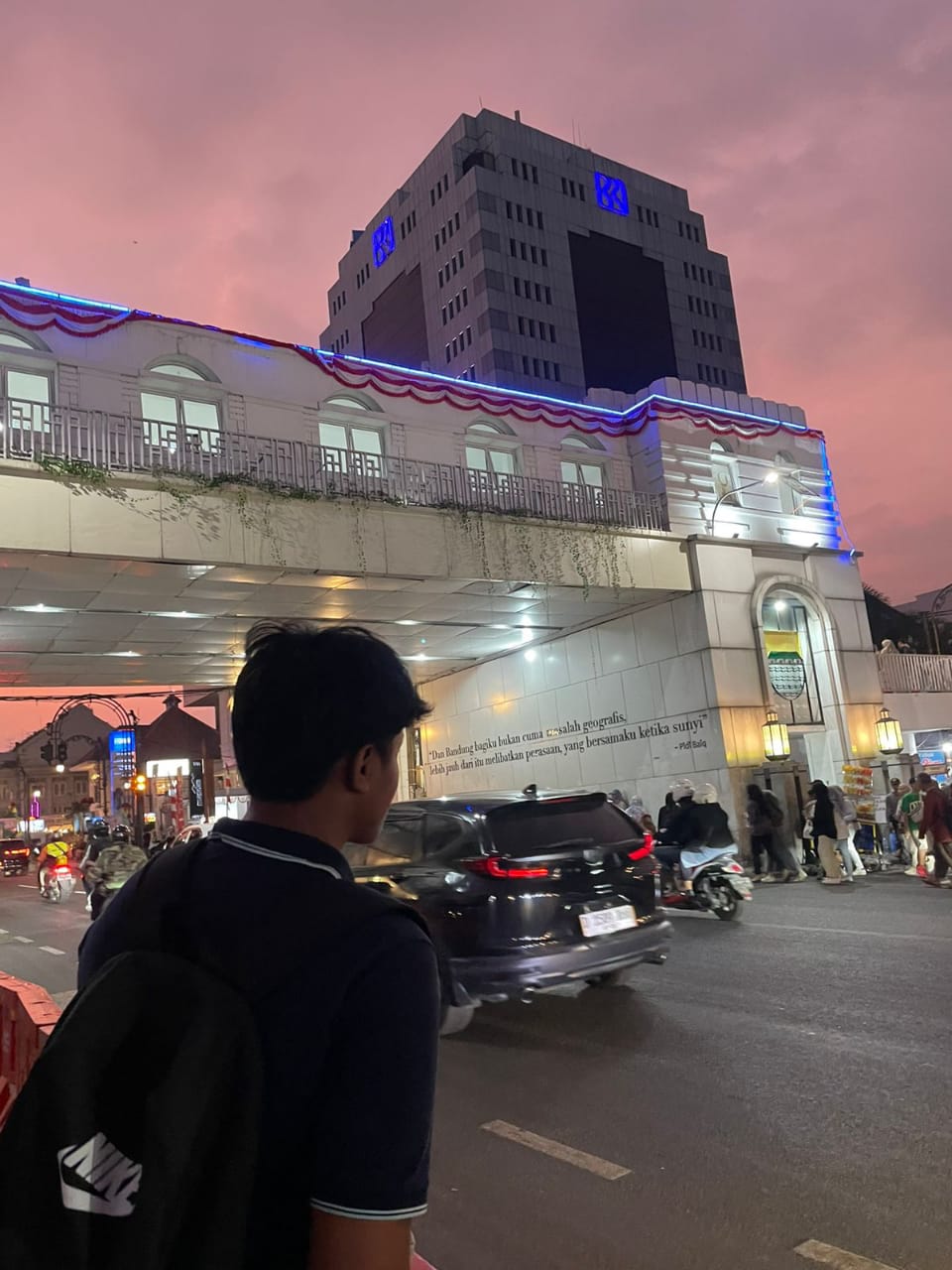 white sea of clouds. 